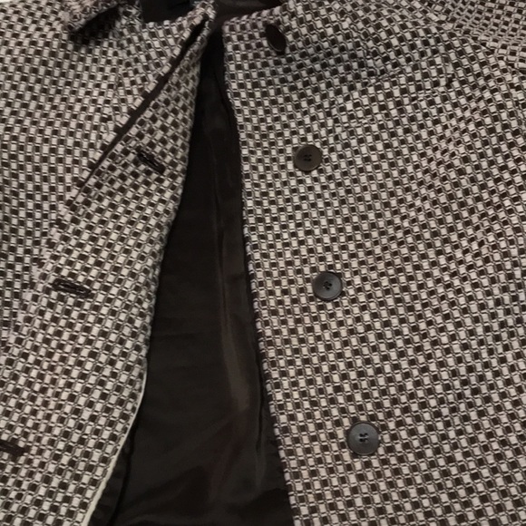 Talbots Wool Blend Cropped Blazer 6P - Picture 9 of 12